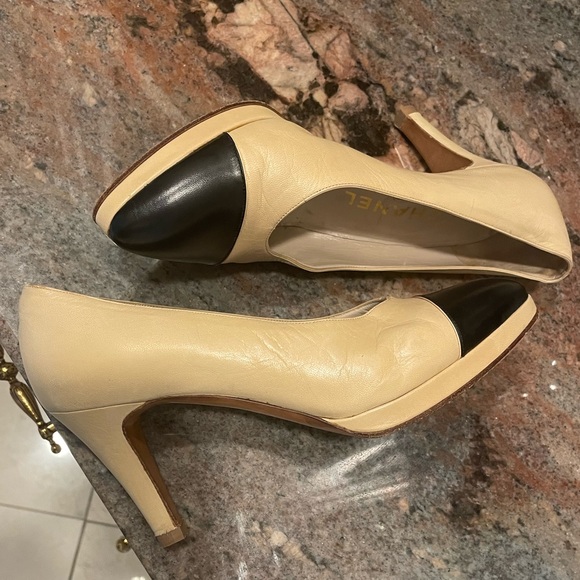 Chanel nude black cap toe classic pump platform heel 36.5 - Picture 9 of 16